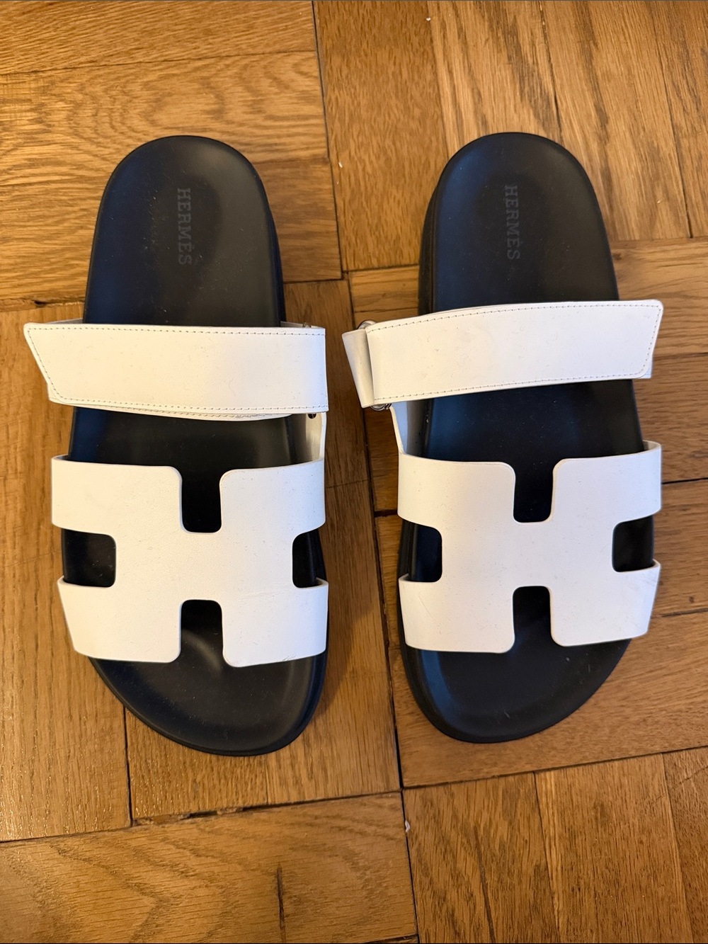 Hermes Chypre sandals